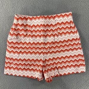 Zara Shorts Women's XS Orange/Ivory Chevron Print Side Zipper Pockets‎